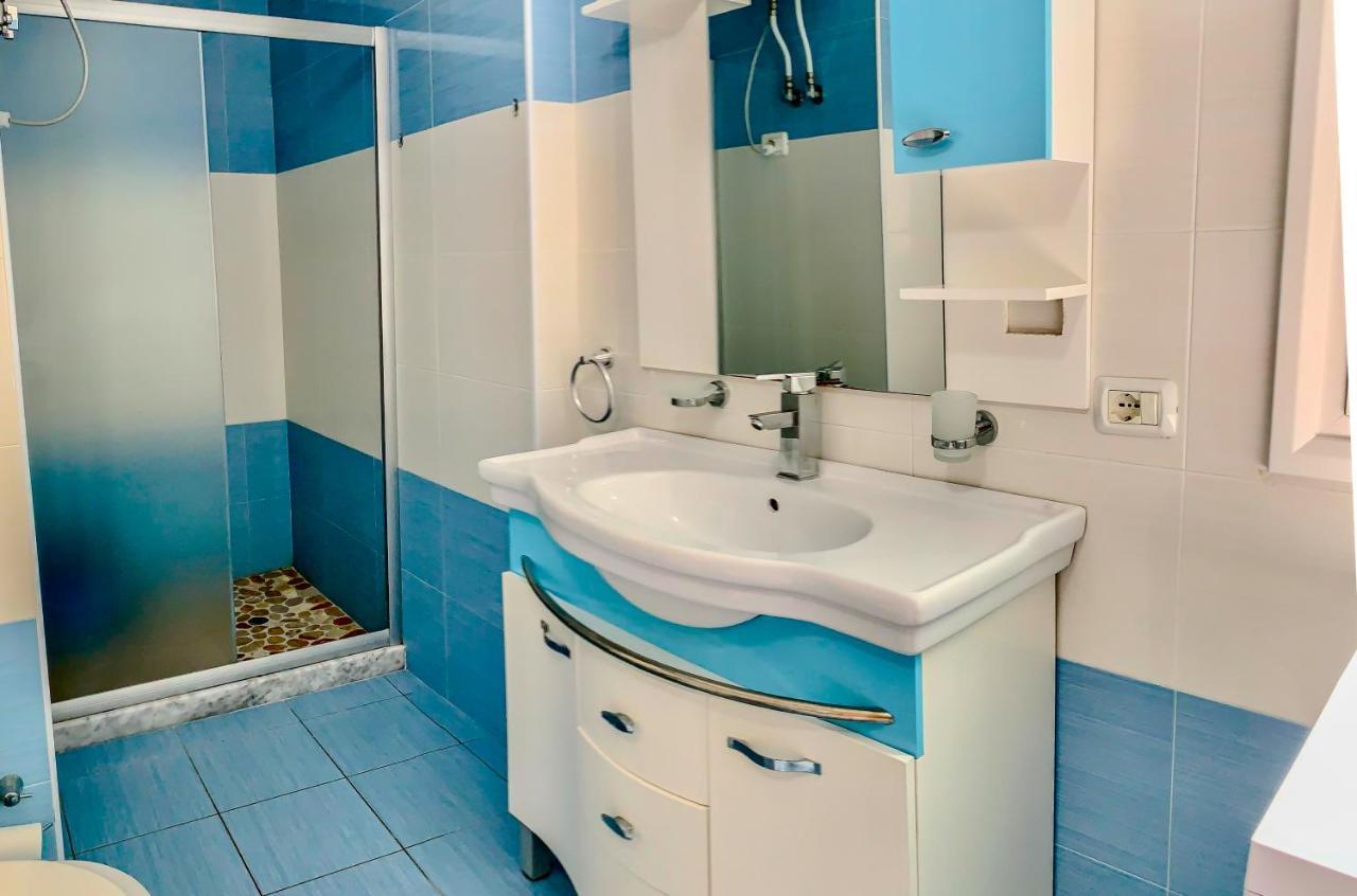 Endy Apartaments Orikum Luaran gambar