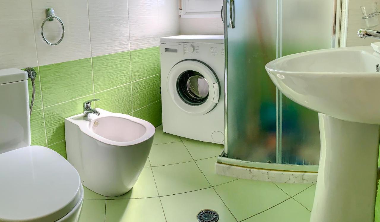 Endy Apartaments Orikum Luaran gambar