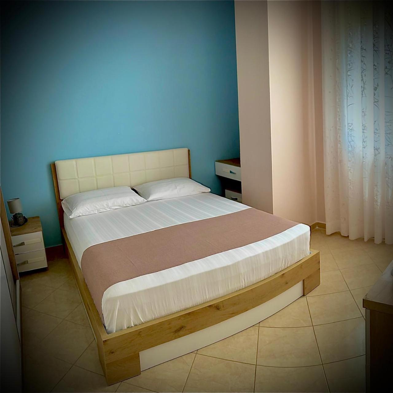 Endy Apartaments Orikum Luaran gambar