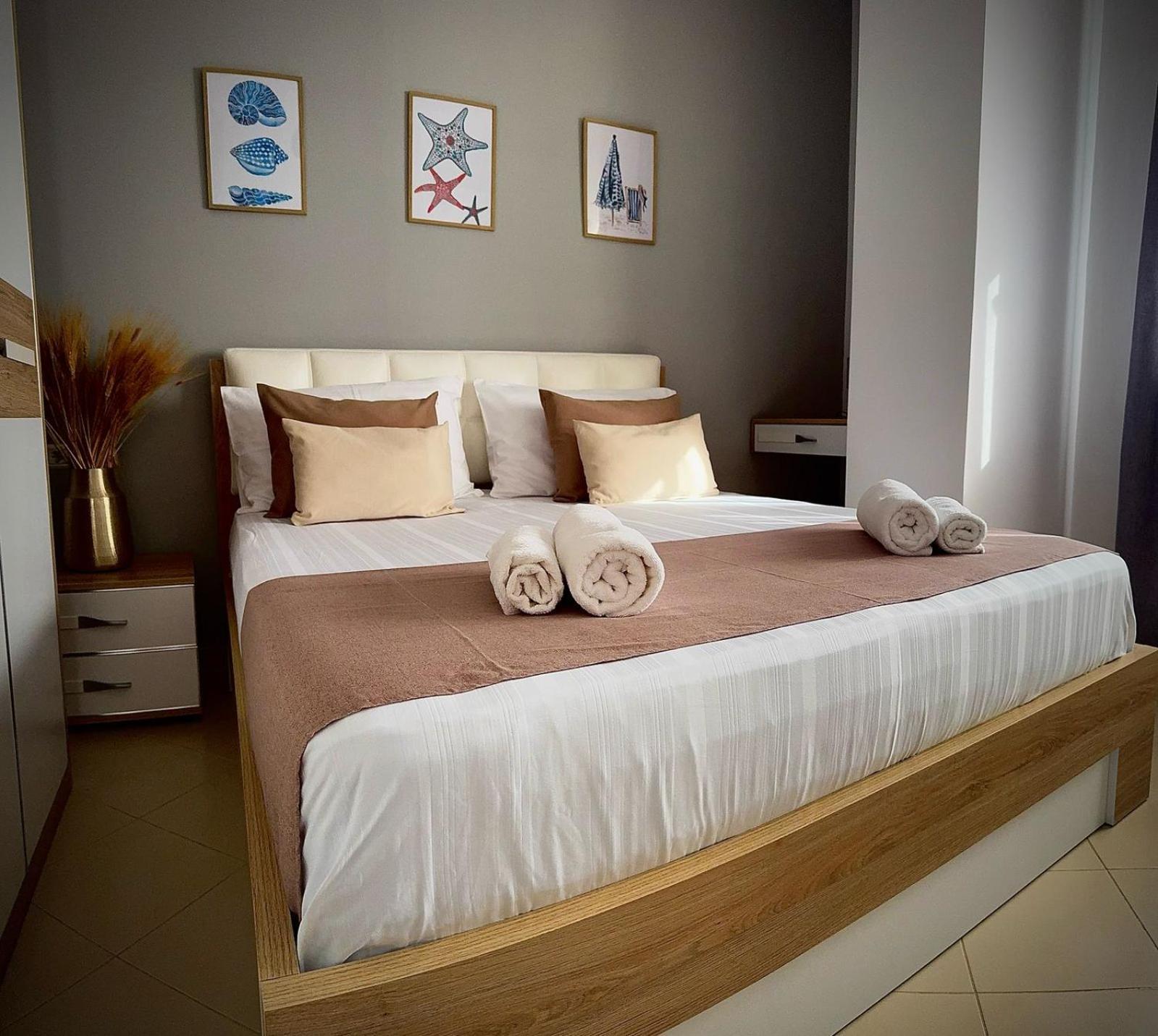 Endy Apartaments Orikum Luaran gambar